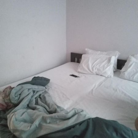 Kapil Traders Bed and Breakfast Nueva Delhi Exterior foto