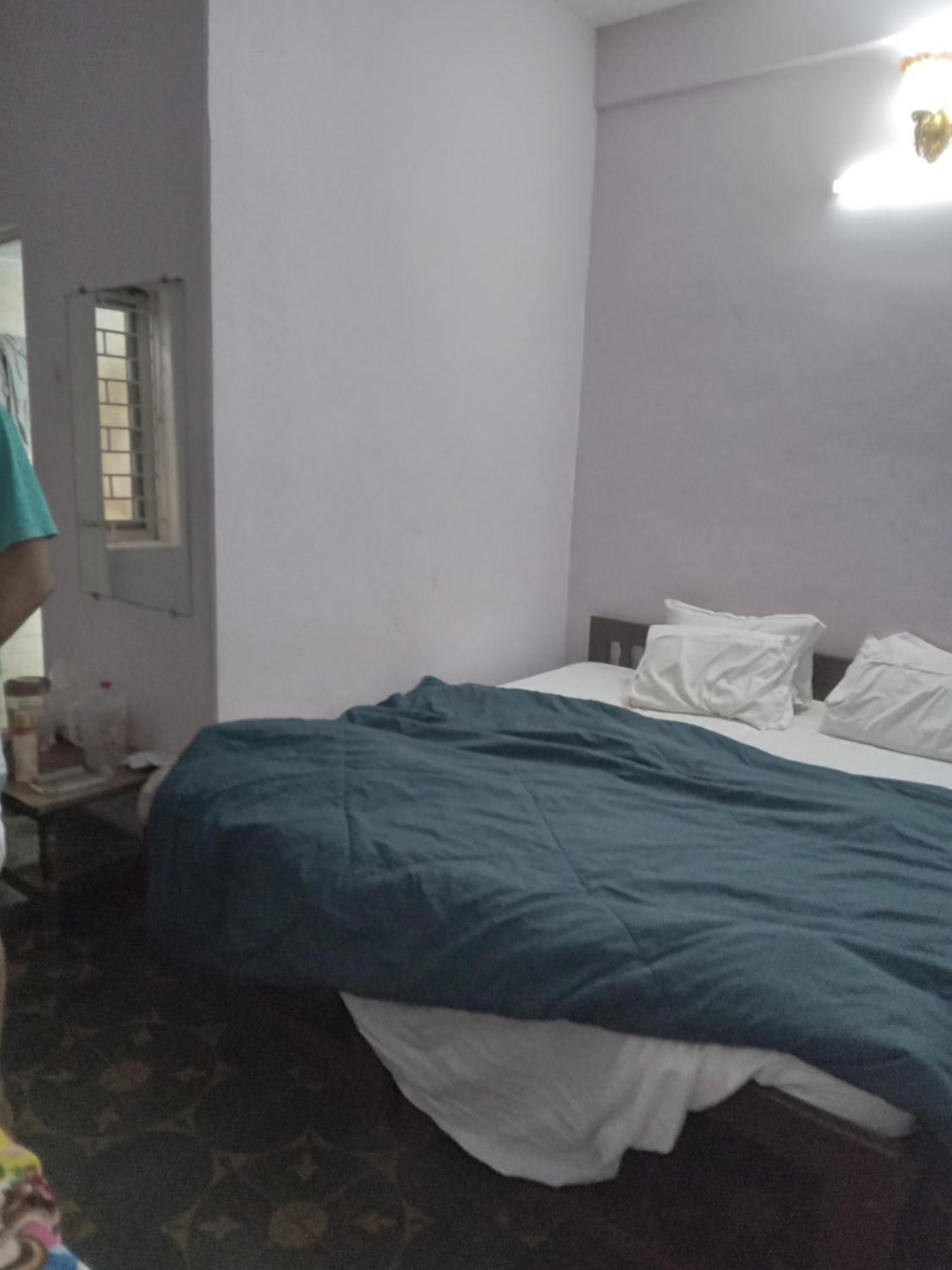 Kapil Traders Bed and Breakfast Nueva Delhi Exterior foto
